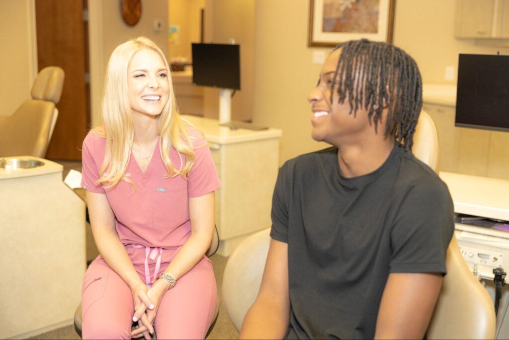 Tips for Wearing Clear Aligners While in School